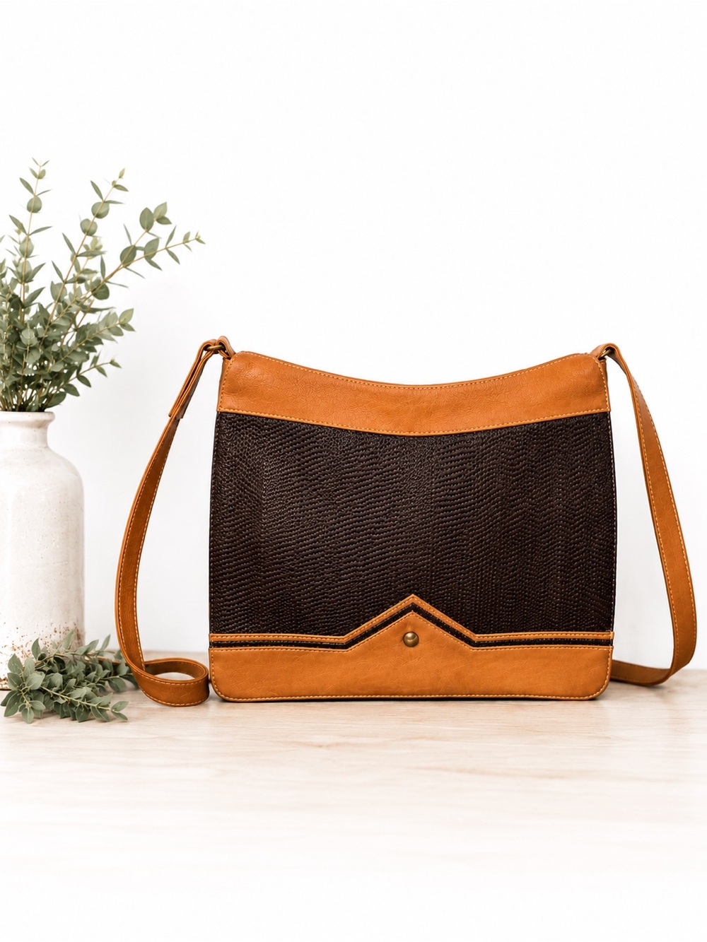 Lladro Shoulder Bag Genuine Leather Brown & Tan Designed In Spain. Vintage.